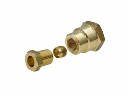 Adapter for connecting an 8mm copper pipe to standard regulators in caravans and campers with external thread M20x1.5 (e.g. Truma MonoControl CS)